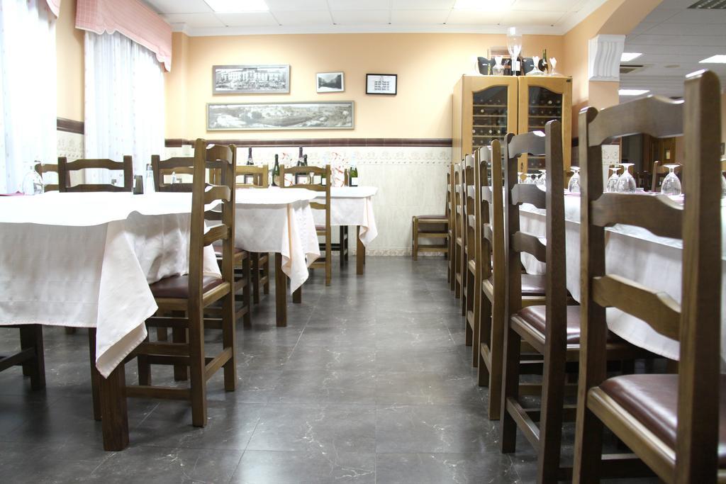 Hostal Restaurante La Masia Vila-real Zewnętrze zdjęcie