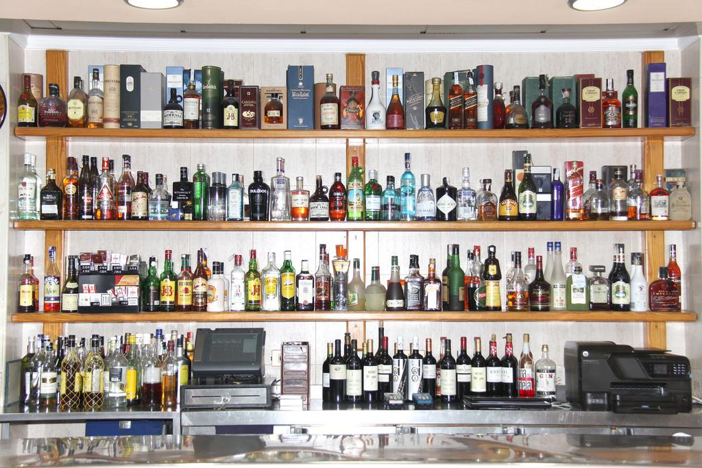 Hostal Restaurante La Masia Vila-real Zewnętrze zdjęcie