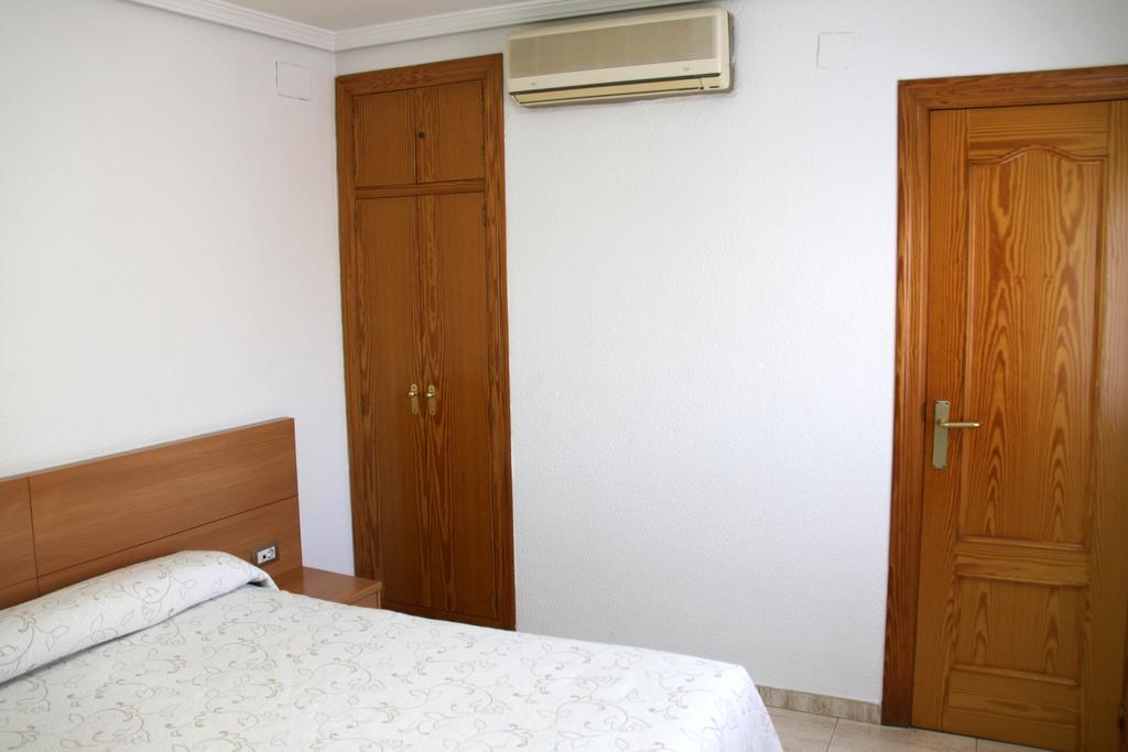 Hostal Restaurante La Masia Vila-real Zewnętrze zdjęcie
