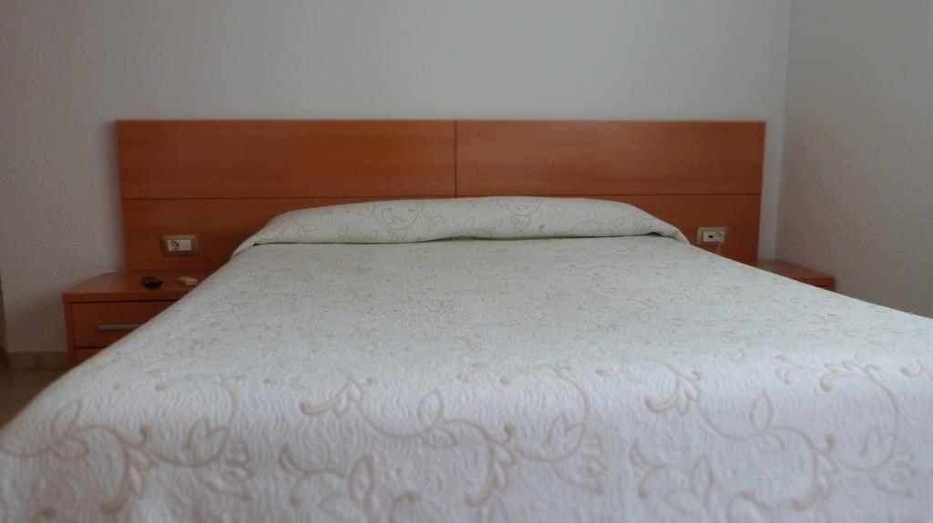 Hostal Restaurante La Masia Vila-real Zewnętrze zdjęcie