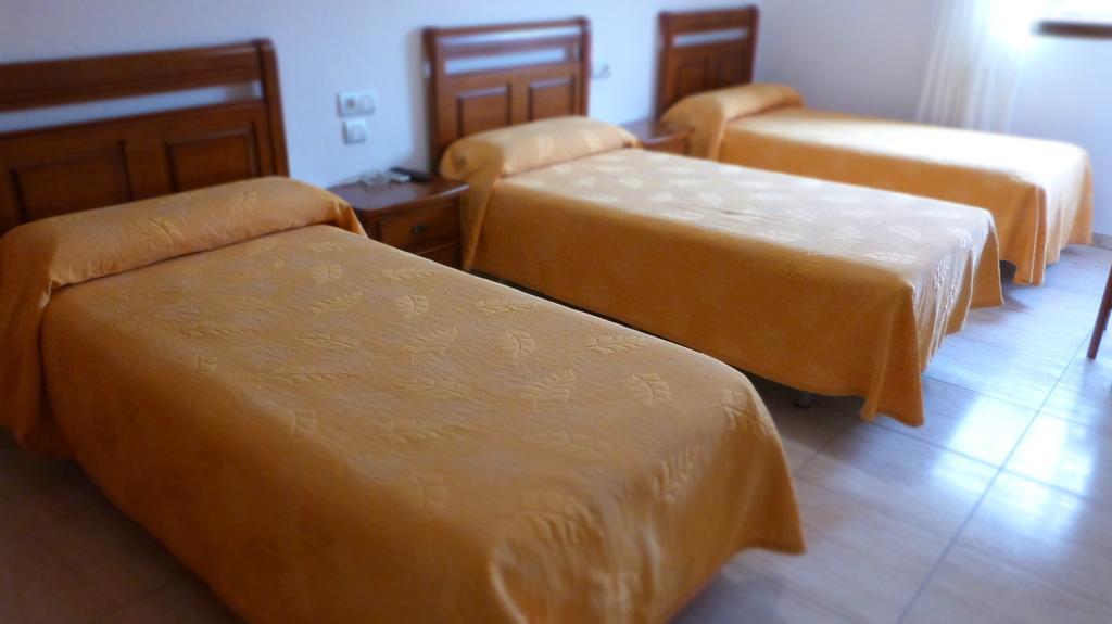 Hostal Restaurante La Masia Vila-real Zewnętrze zdjęcie