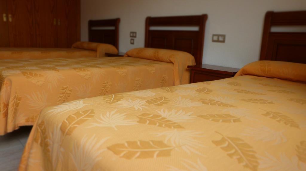 Hostal Restaurante La Masia Vila-real Zewnętrze zdjęcie
