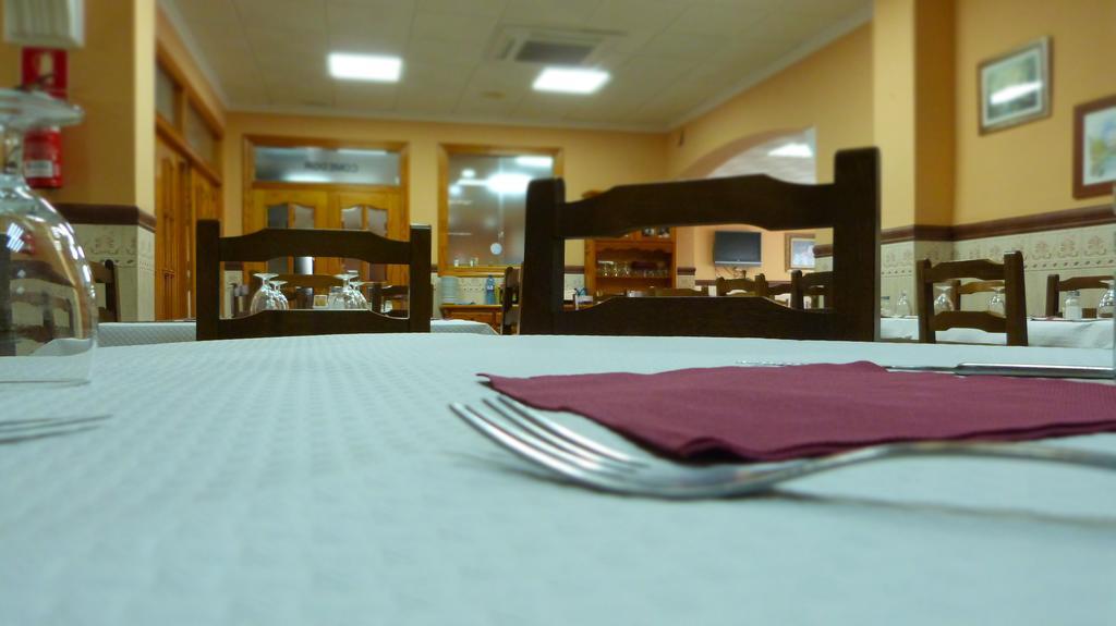 Hostal Restaurante La Masia Vila-real Zewnętrze zdjęcie