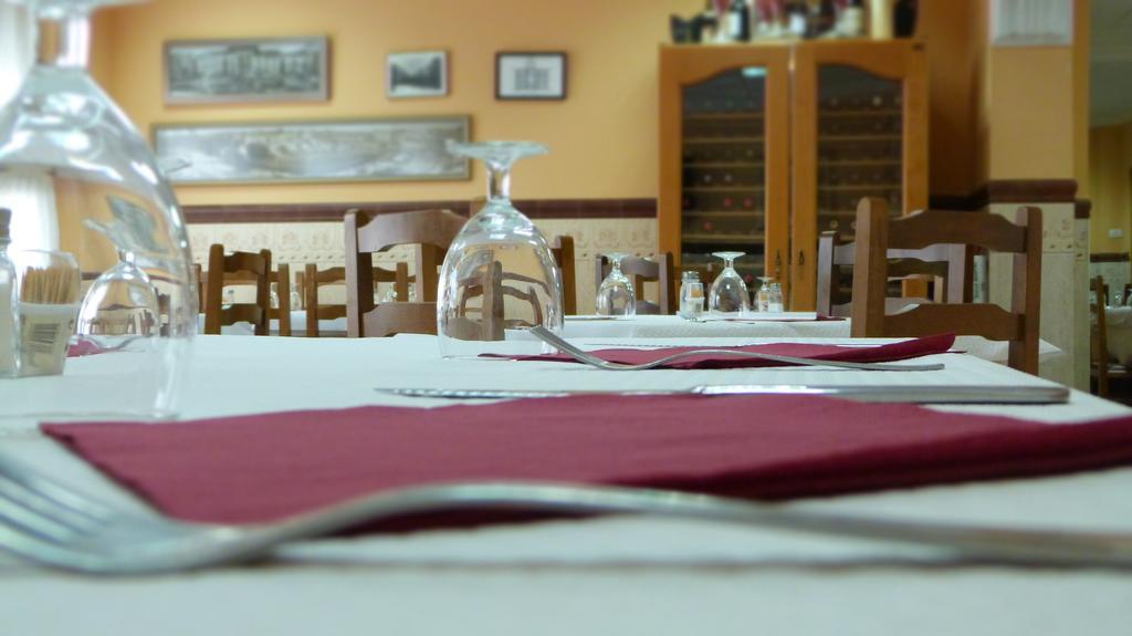 Hostal Restaurante La Masia Vila-real Zewnętrze zdjęcie