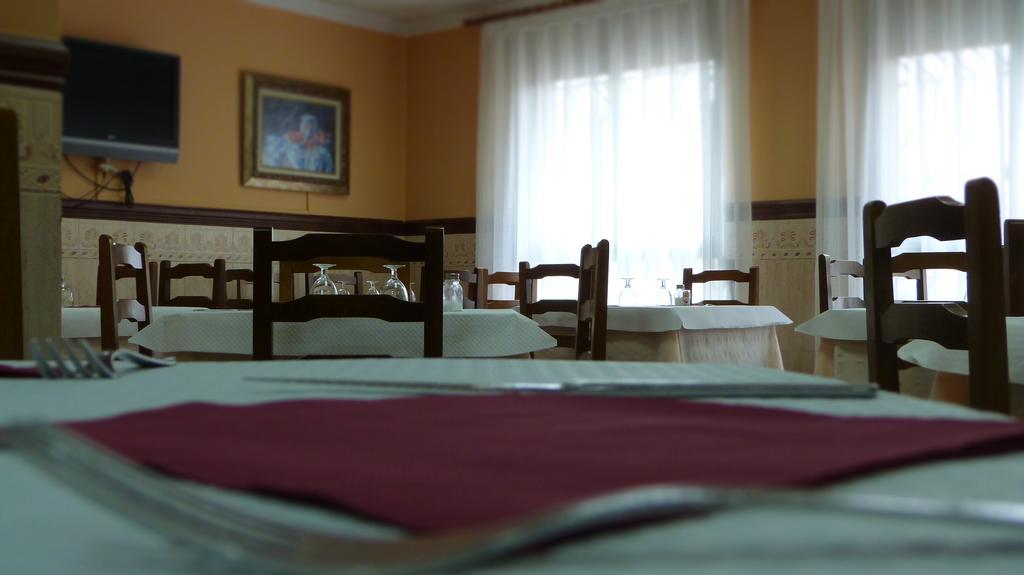 Hostal Restaurante La Masia Vila-real Zewnętrze zdjęcie