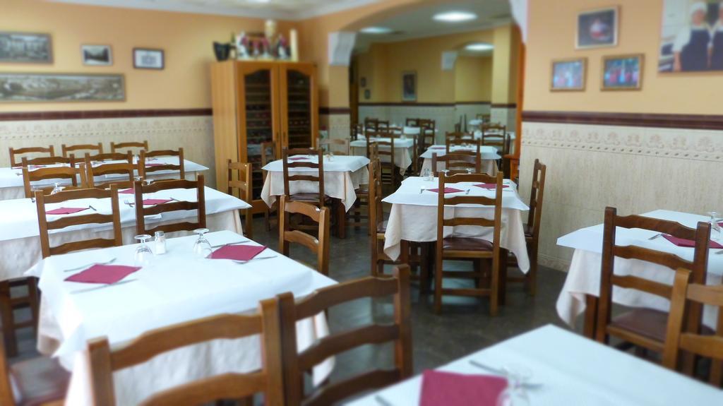 Hostal Restaurante La Masia Vila-real Zewnętrze zdjęcie