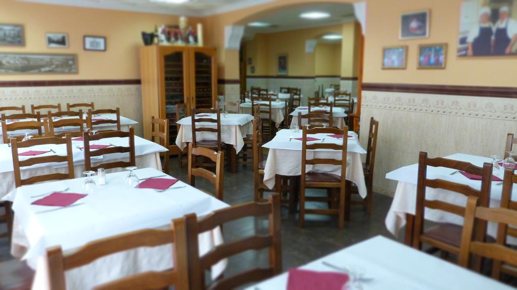 Hostal Restaurante La Masia Vila-real Zewnętrze zdjęcie
