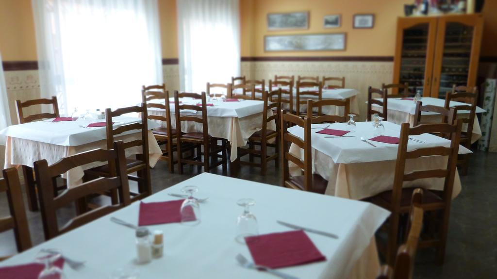 Hostal Restaurante La Masia Vila-real Zewnętrze zdjęcie