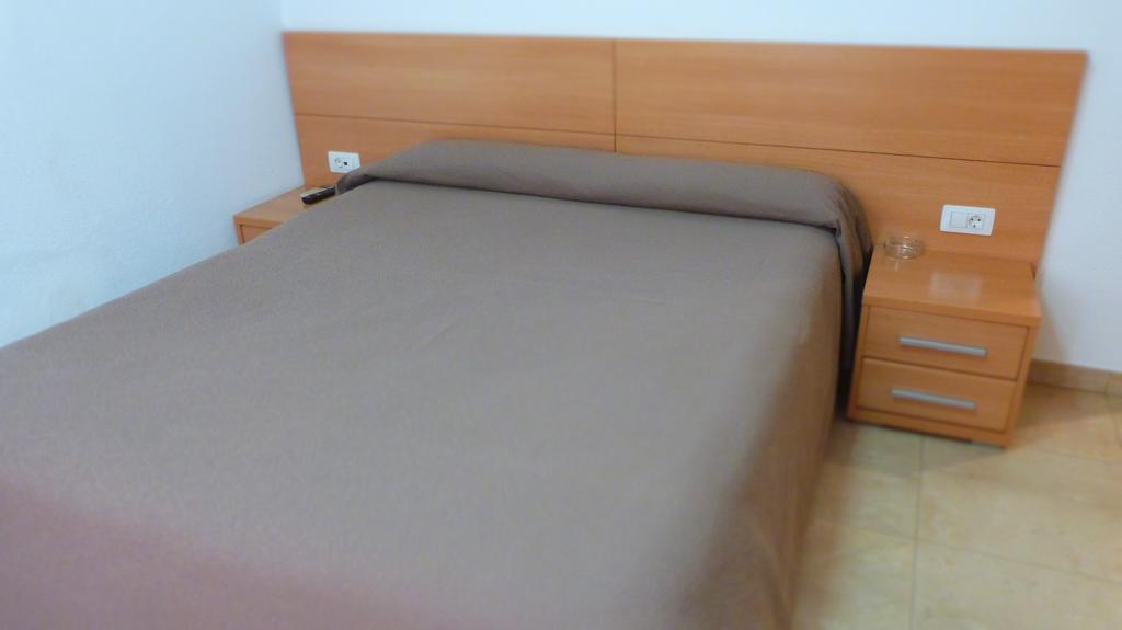 Hostal Restaurante La Masia Vila-real Zewnętrze zdjęcie