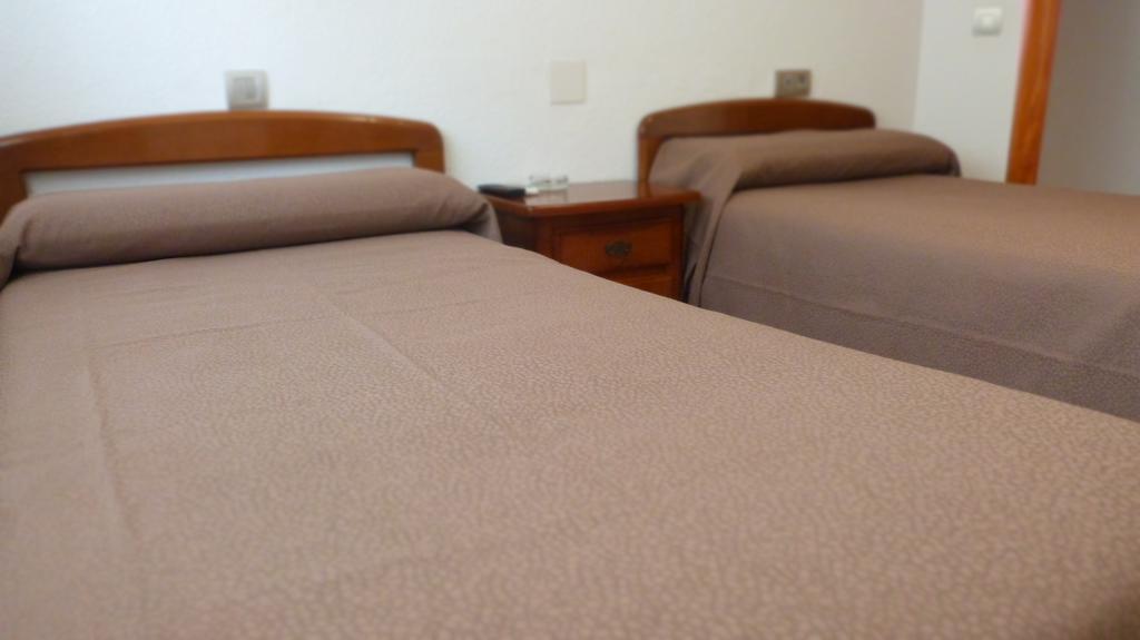 Hostal Restaurante La Masia Vila-real Zewnętrze zdjęcie